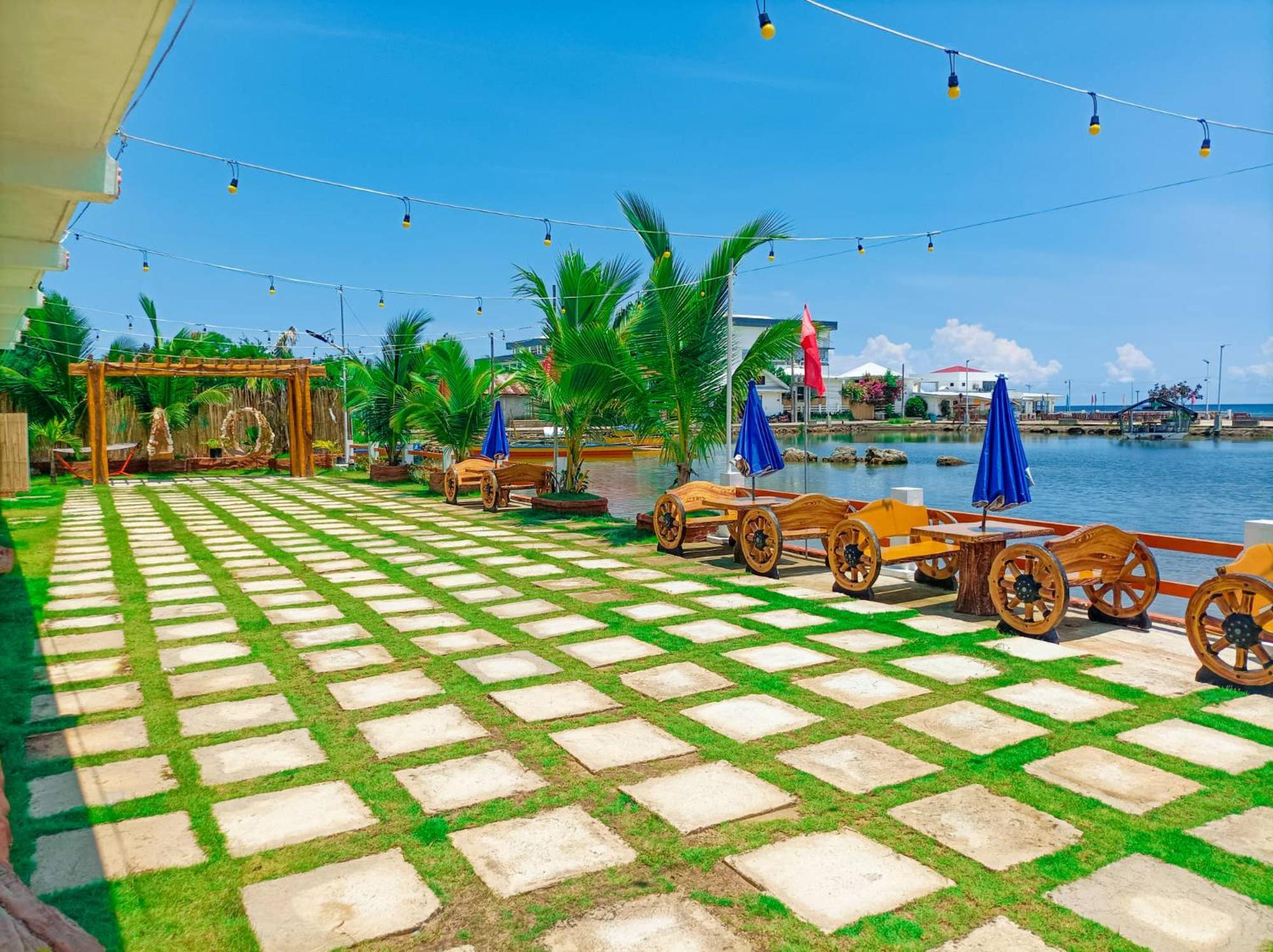 Cris Del Mar Resort Bolinao Εξωτερικό φωτογραφία